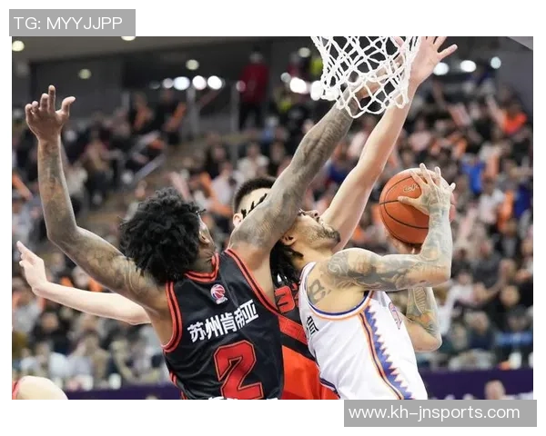 实时新闻上海篮球队的整体压制策略揭秘与战术分析